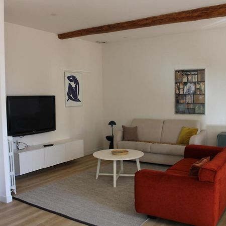 Maison Chaleureuse Avec Grande Terrasse Nîmes Zewnętrze zdjęcie